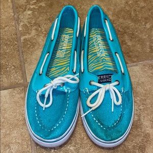 Sperry shoes